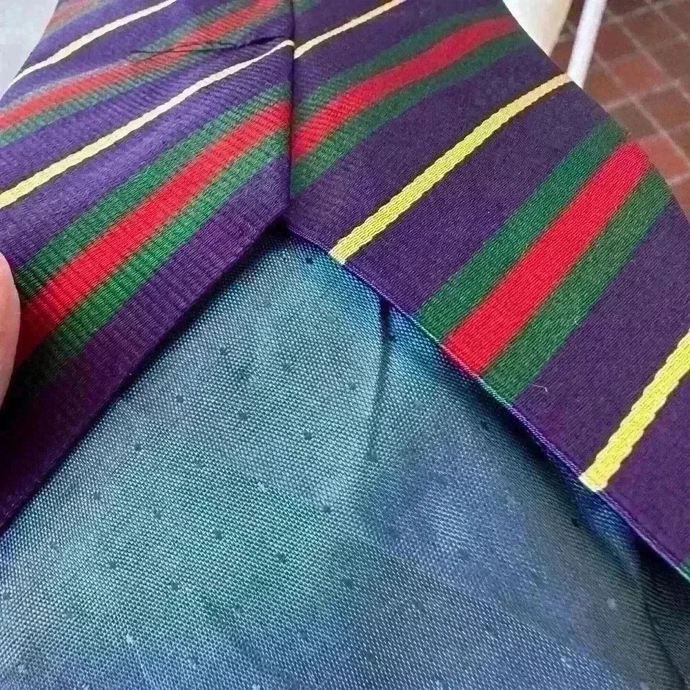 Hunt Club 100% Silk Tie Made in Italy -Multi Color Stripes
